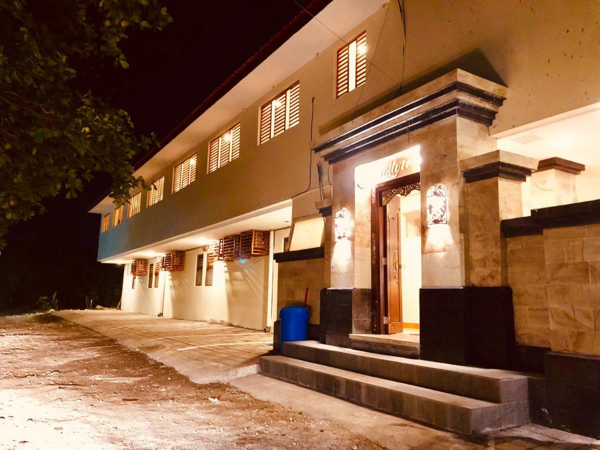 巴厘岛家庭酒店 Kuta Selatan 外观 照片